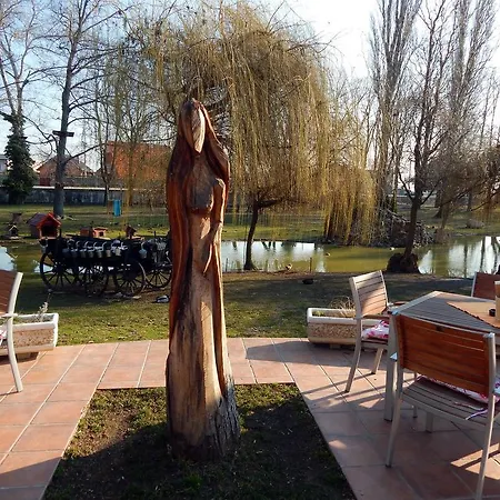 Motorest Eso 3* Vlckovce