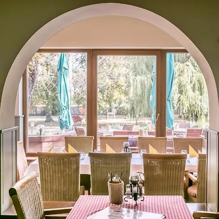 Maison d'hôtes Motorest Eso 3*